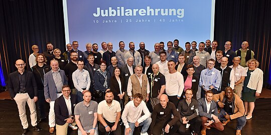 IMS Gear zeichnet seine Treuen aus 